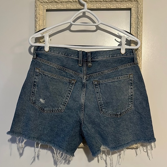 WE THE FREE | Blue Jean Shorts Distressed Frayed Hem - Picture 5 of 11